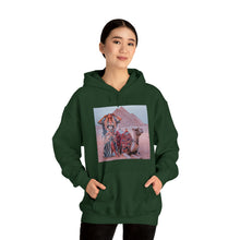Load image into Gallery viewer, Giza Queen Unisex Heavy Blend Hooded Sweatshirt