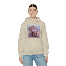Load image into Gallery viewer, Giza Queen Unisex Heavy Blend Hooded Sweatshirt