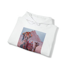 Load image into Gallery viewer, Giza Queen Unisex Heavy Blend Hooded Sweatshirt